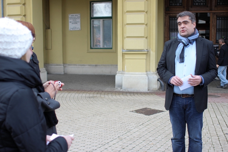 Baba- és emberbarát középületekért