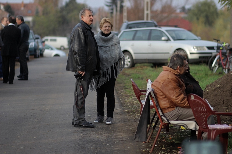 Felújított feszület Kistelekiszőlőben