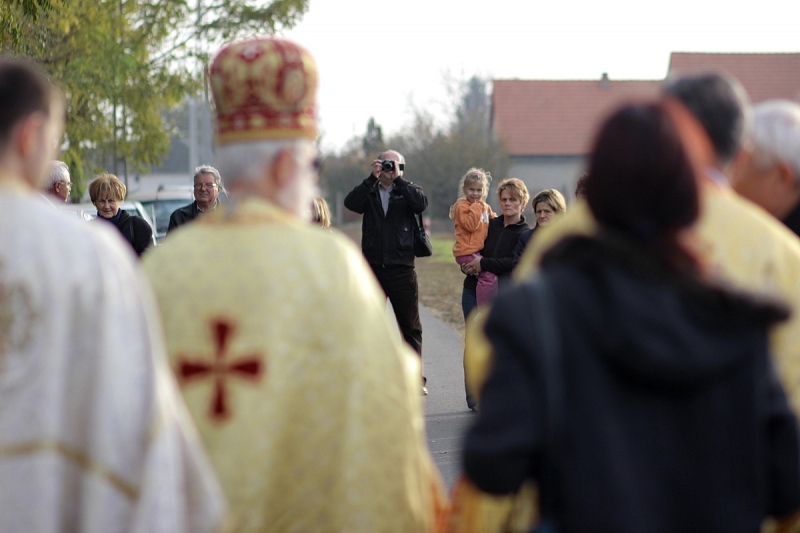 Felújított feszület Kistelekiszőlőben