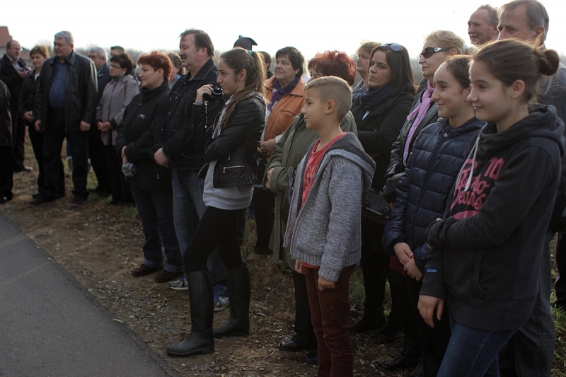 Felújított feszület Kistelekiszőlőben