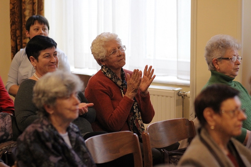 Idősek akadémiája