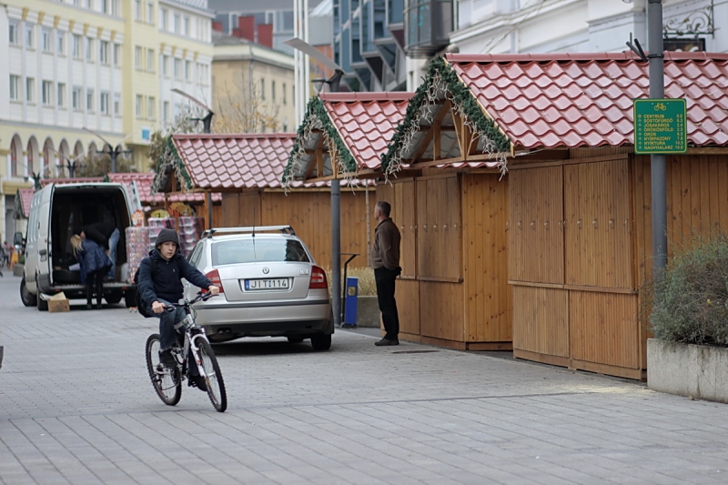 Hamarosan nyit az adventi forgatag