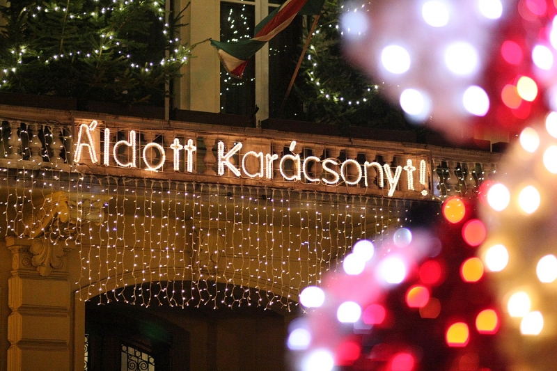 Felragyogtak az adventi fények