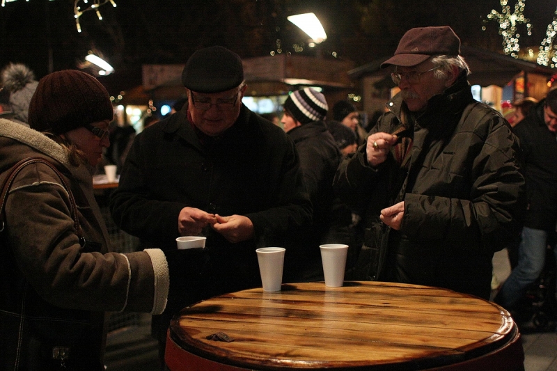 Felragyogtak az adventi fények
