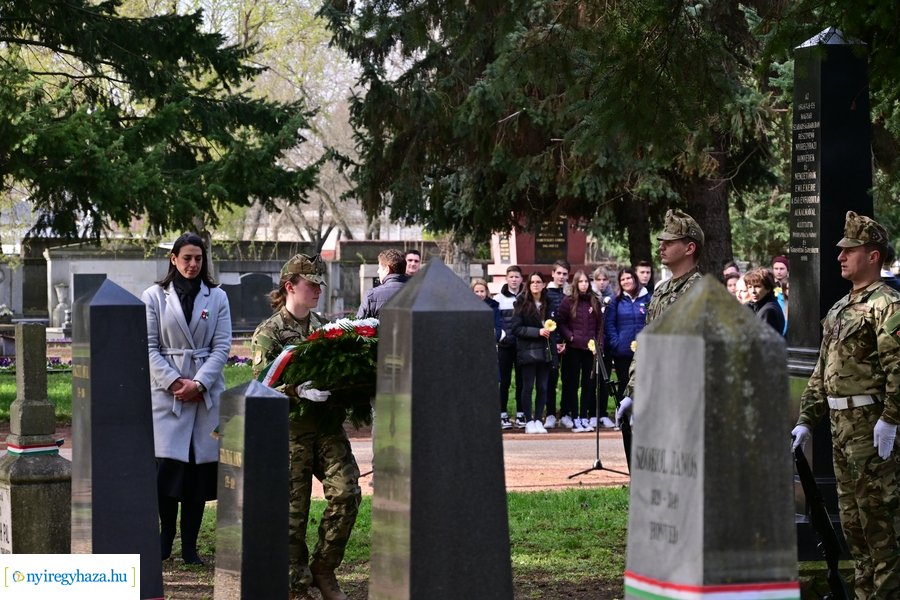 1848-as emlékező koszorúzás az északi temetőben - 2024