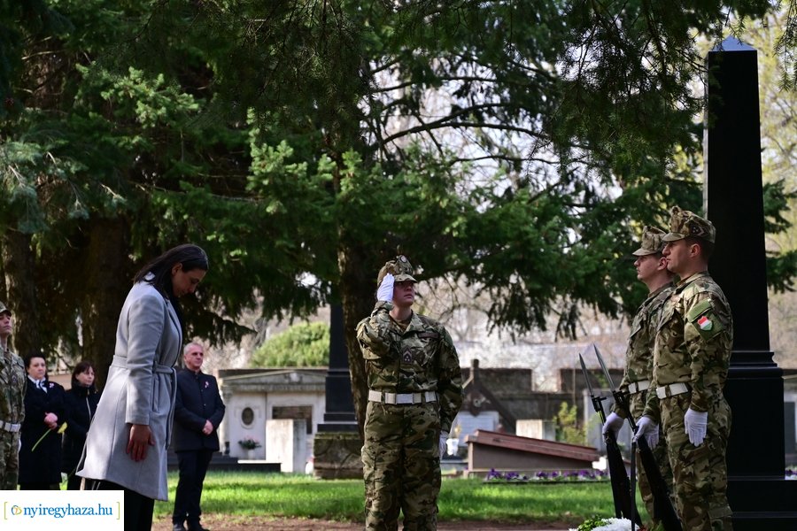 1848-as emlékező koszorúzás az északi temetőben - 2024