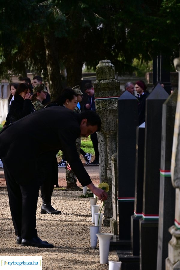 1848-as emlékező koszorúzás az északi temetőben - 2024