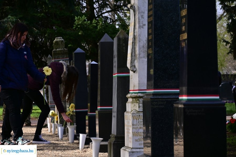 1848-as emlékező koszorúzás az északi temetőben - 2024
