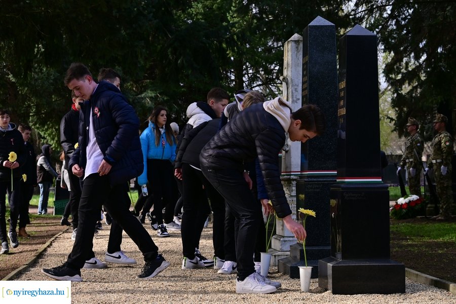 1848-as emlékező koszorúzás az északi temetőben - 2024