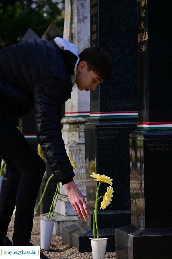 1848-as emlékező koszorúzás az északi temetőben - 2024