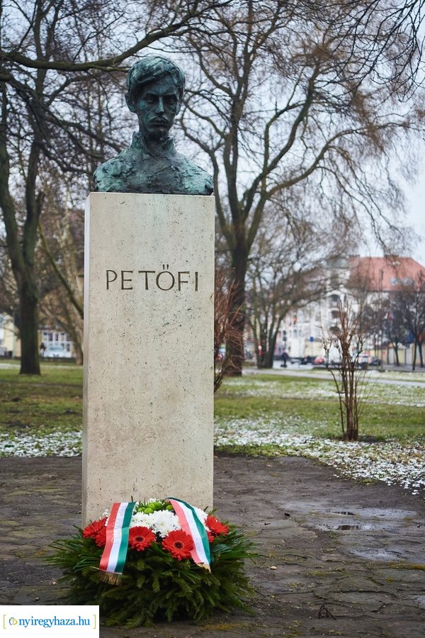 1848-as emlékező koszorúzások