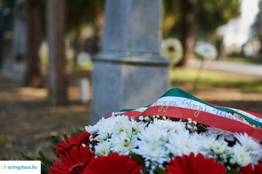 1848-as emlékező koszorúzások