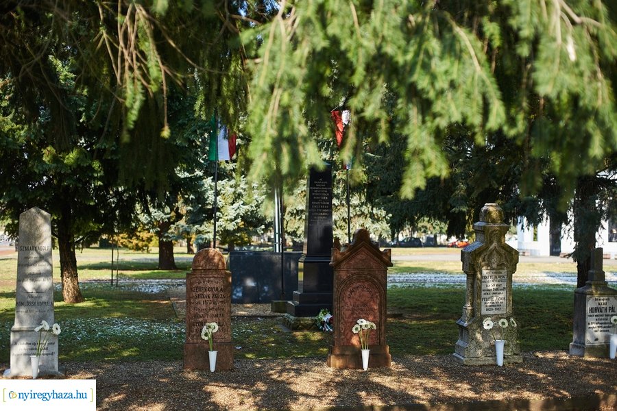 1848-as emlékező koszorúzások