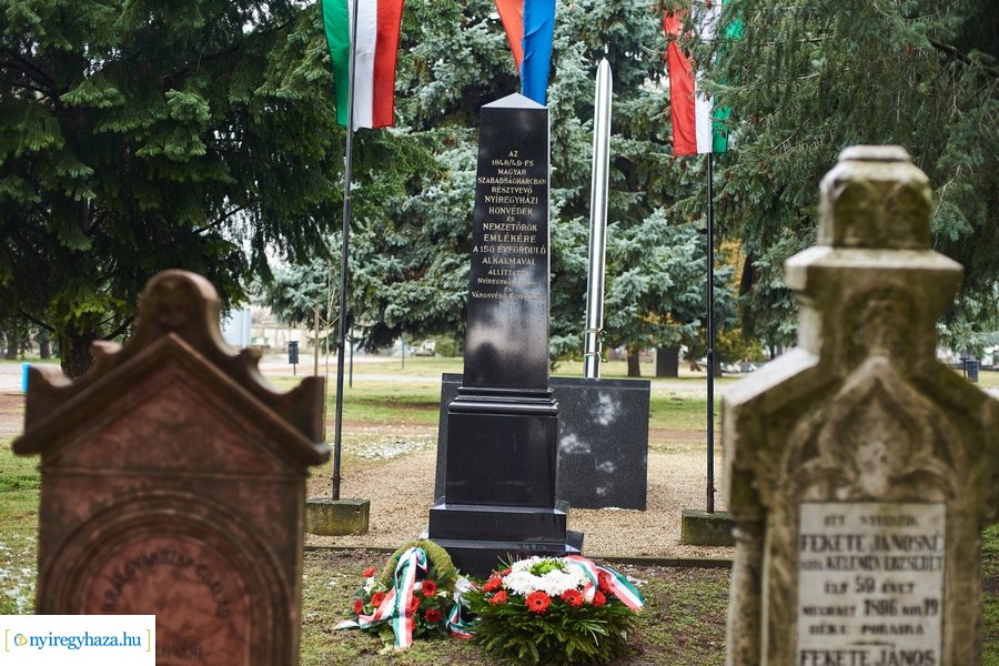 1848-as emlékező koszorúzások