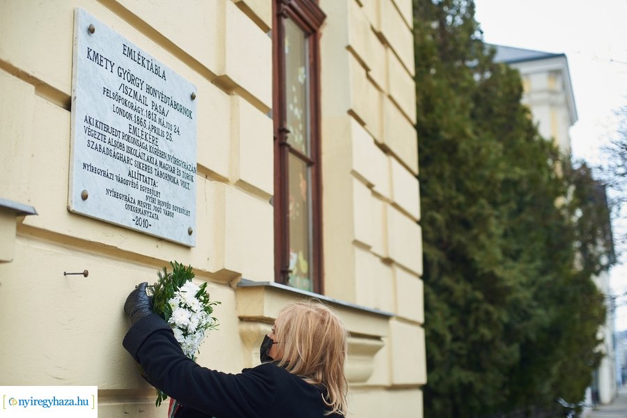 1848-as emlékező koszorúzások