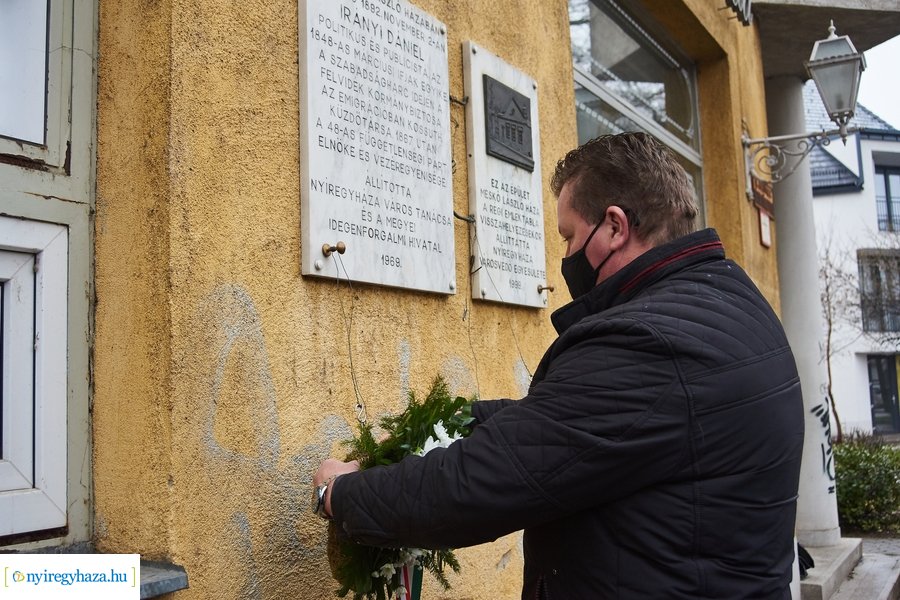 1848-as emlékező koszorúzások