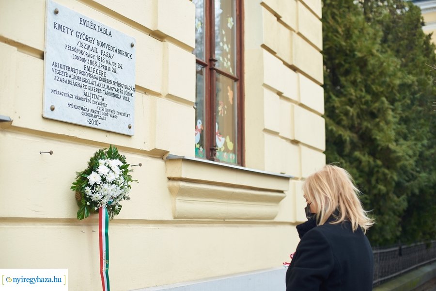 1848-as emlékező koszorúzások