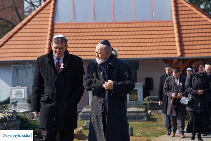 1848-as megemlékezés a zsidó temetőben