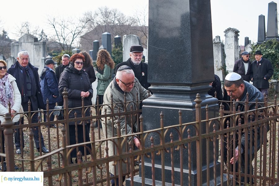 1848-as megemlékezés a zsidó temetőben