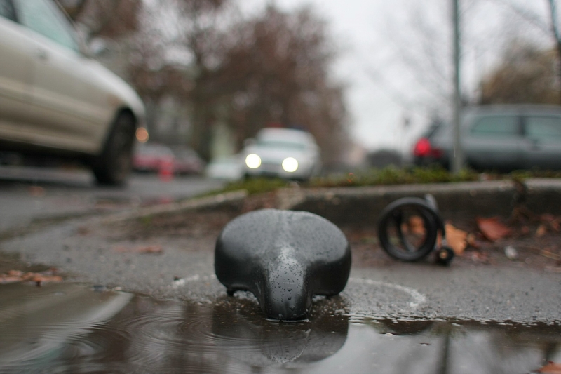 Kerékpárost gázoltak a Vasvári Pál utcán