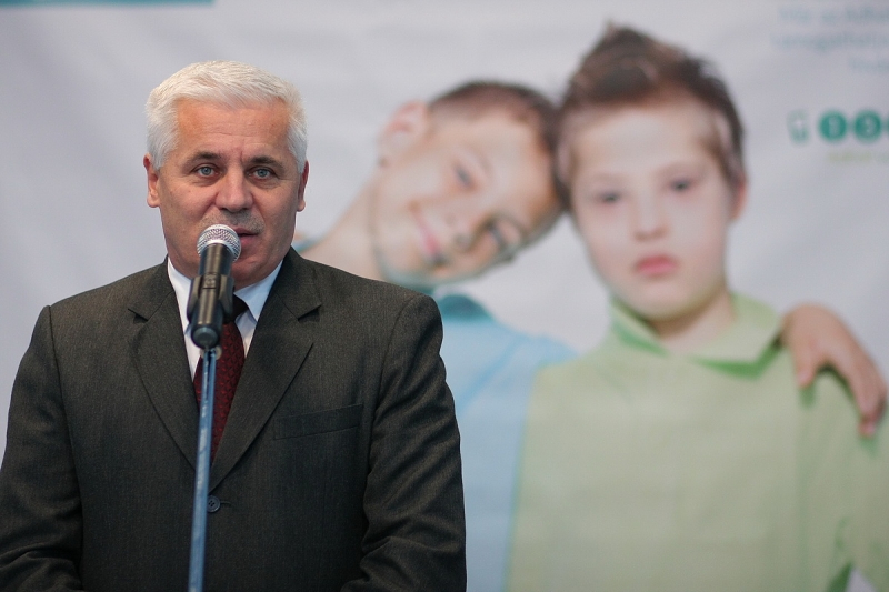 Átadták a Csodavárat