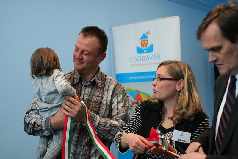 Átadták a Csodavárat