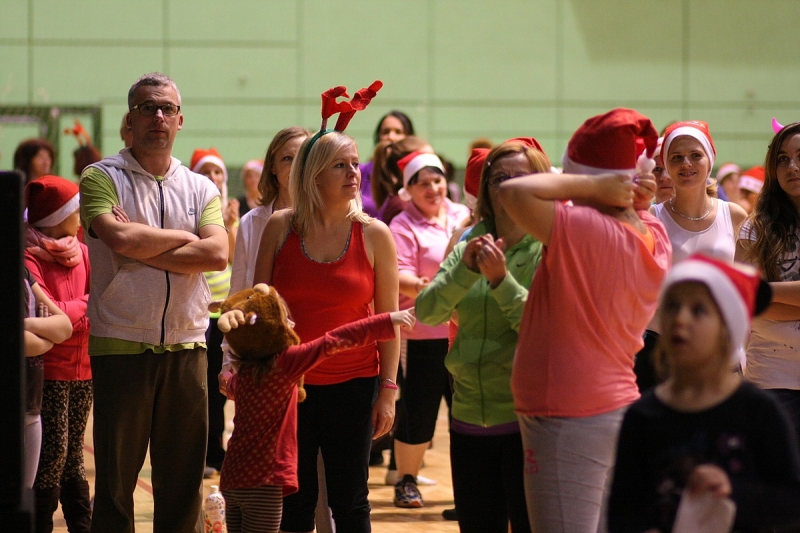 Ingyen zumba a Buszacsában