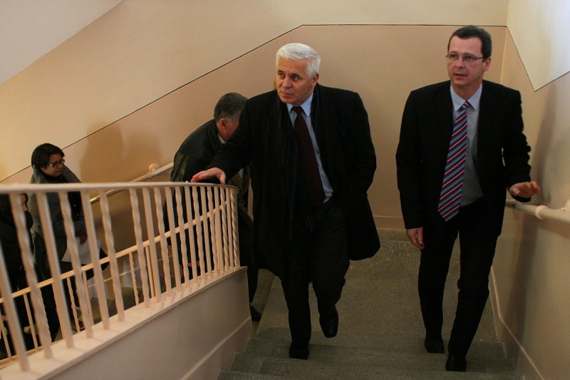 Átadták a felújított rendelőintézetet