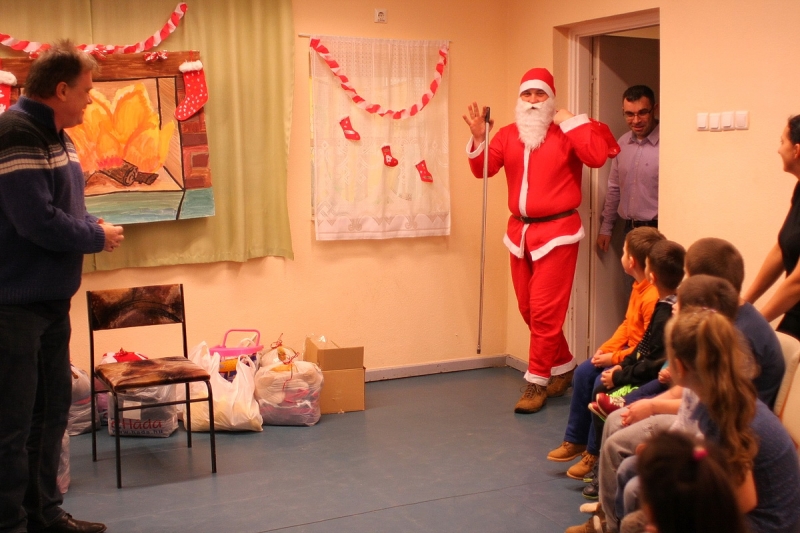 Butykán a mentőszolgálat mikulása