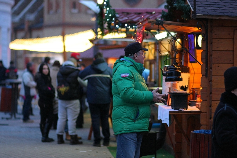 Lapcsánkával kedveskedtek a Forgatagban