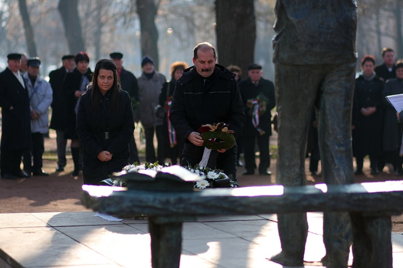 Váci Mihályra emlékeztek