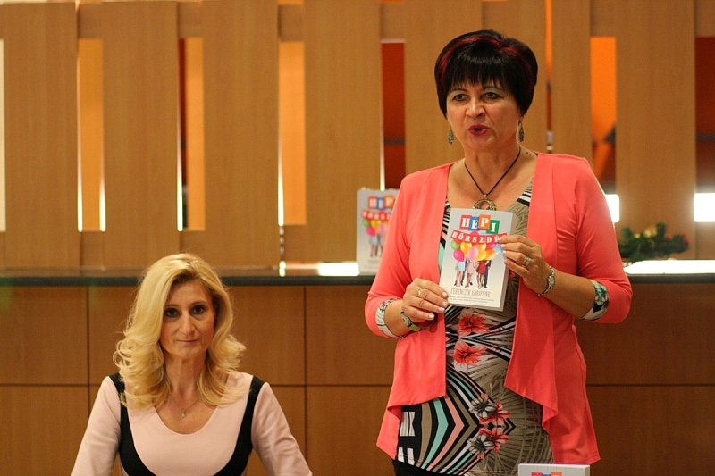 Bemutatták Ferenczik Adrienne új kötetét