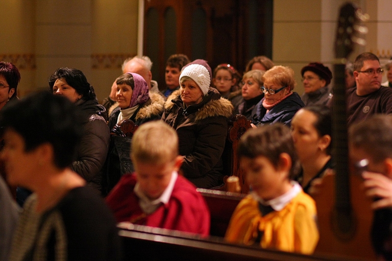 Karácsonyi műsor a római katolikus társszékesegyházban