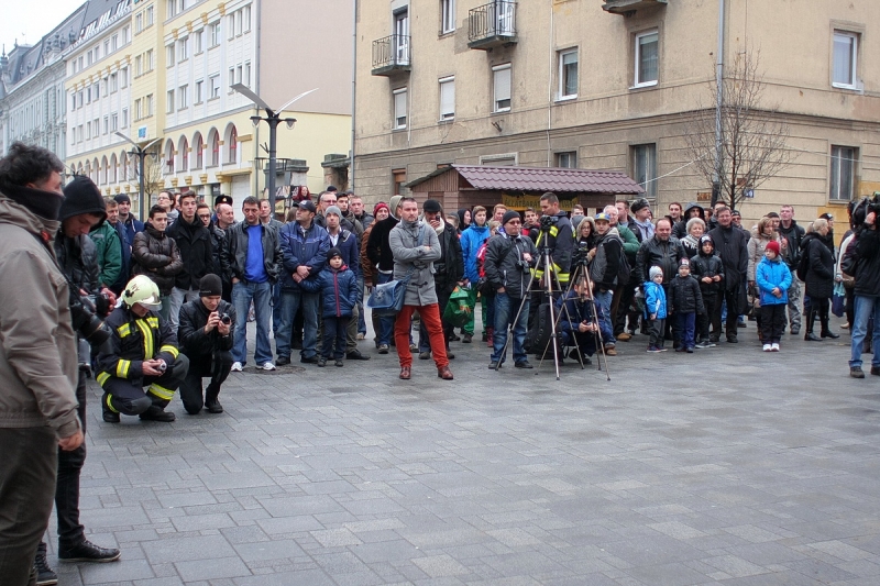 Figyelemfelkeltő gyakorlat a belvárosban