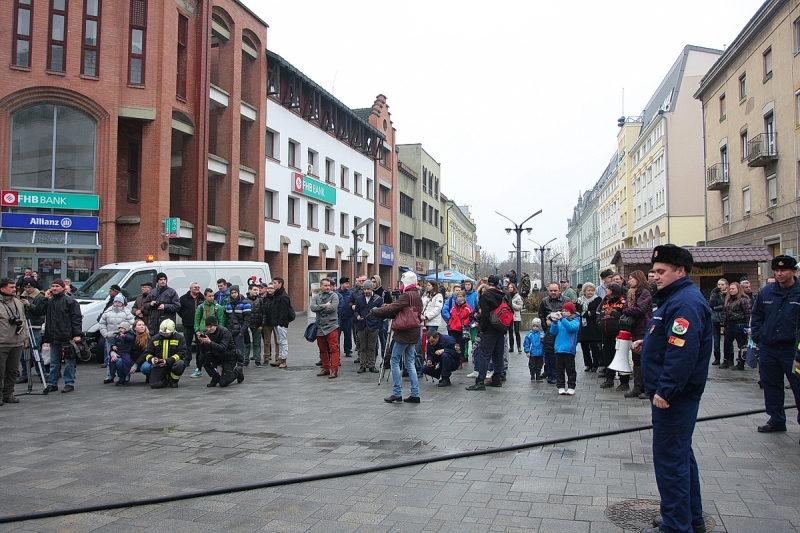 Figyelemfelkeltő gyakorlat a belvárosban