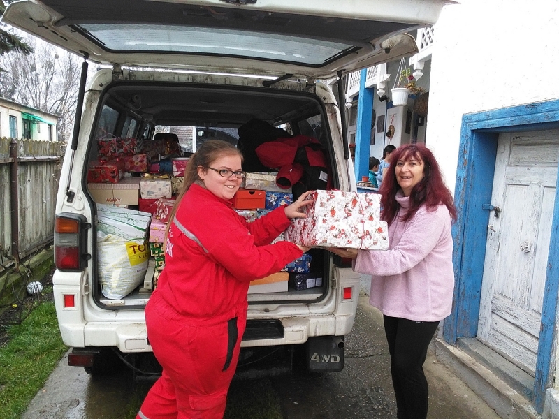 Cipősdoboz adományok érkeztek Butykára