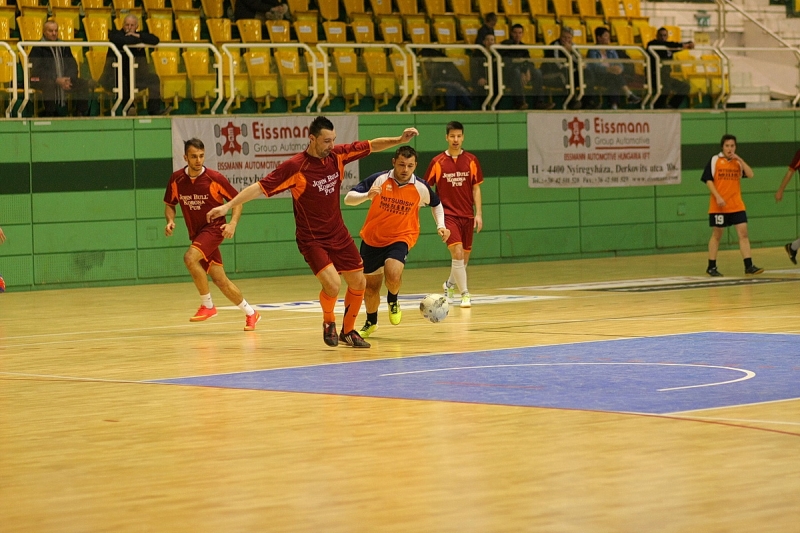 Kelet-Eissmann focitorna