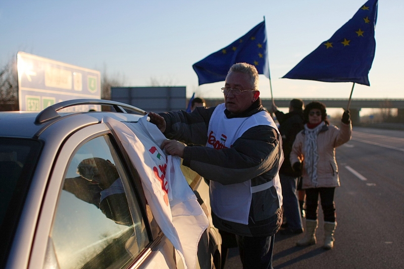 Útdíj-demonstráció