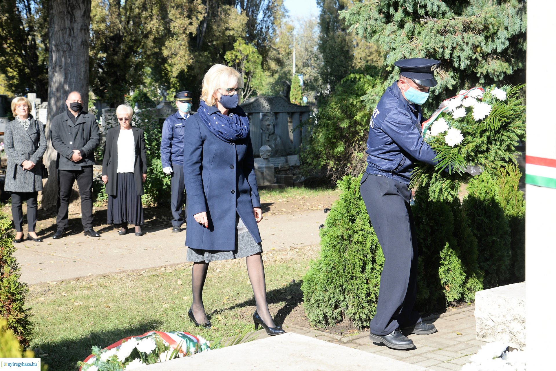 1956-os megemlékezés a temetőben