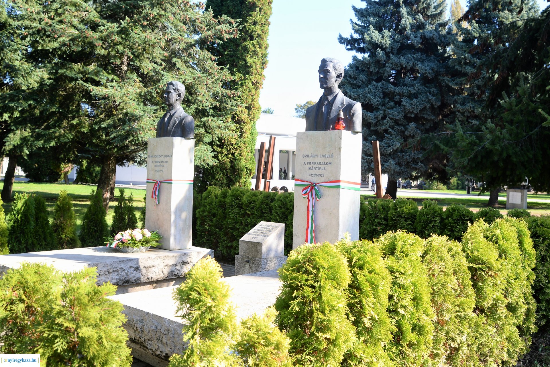 1956-os megemlékezés a temetőben