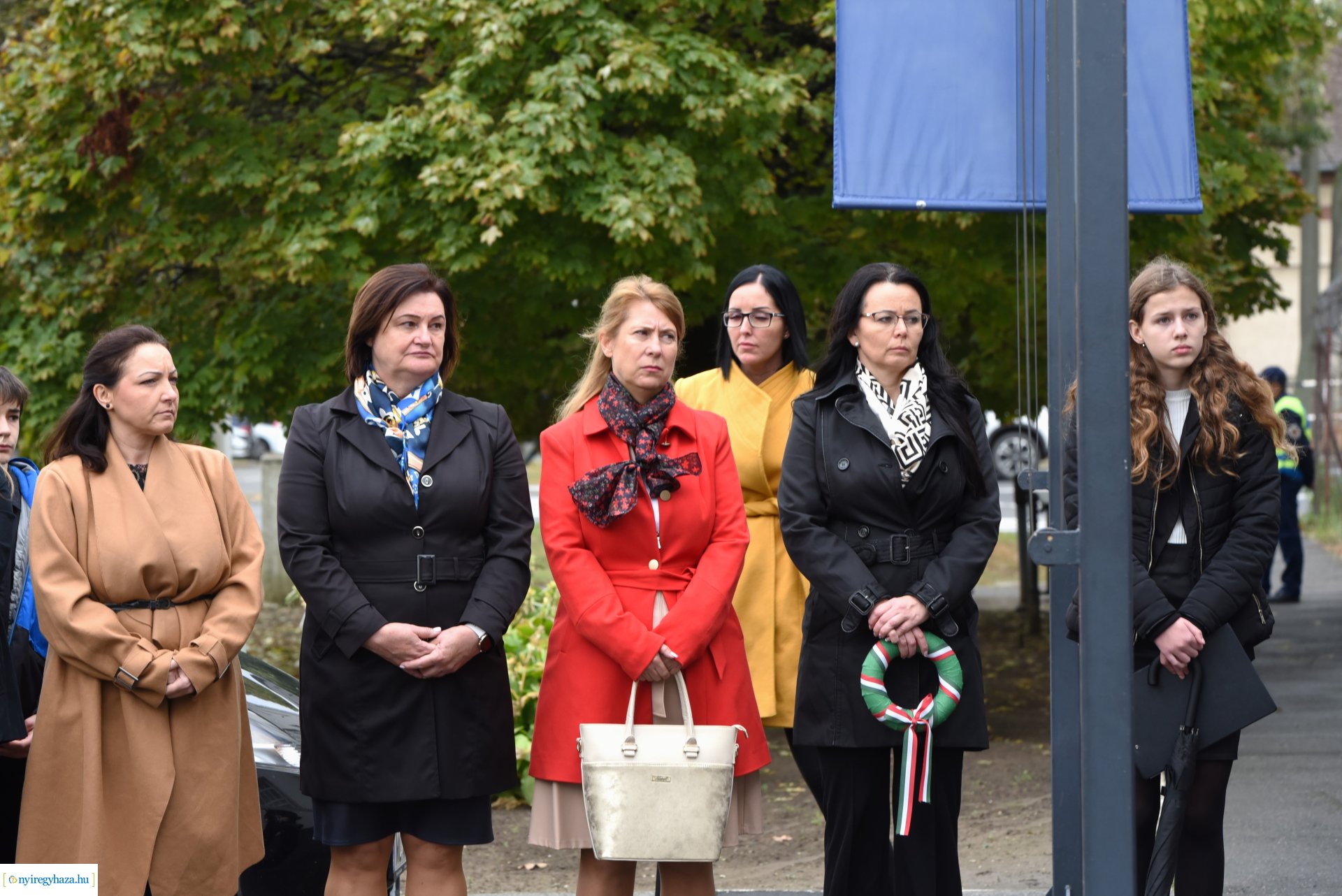 1956-os megemlékezés - koszorúzás a börtön falánál