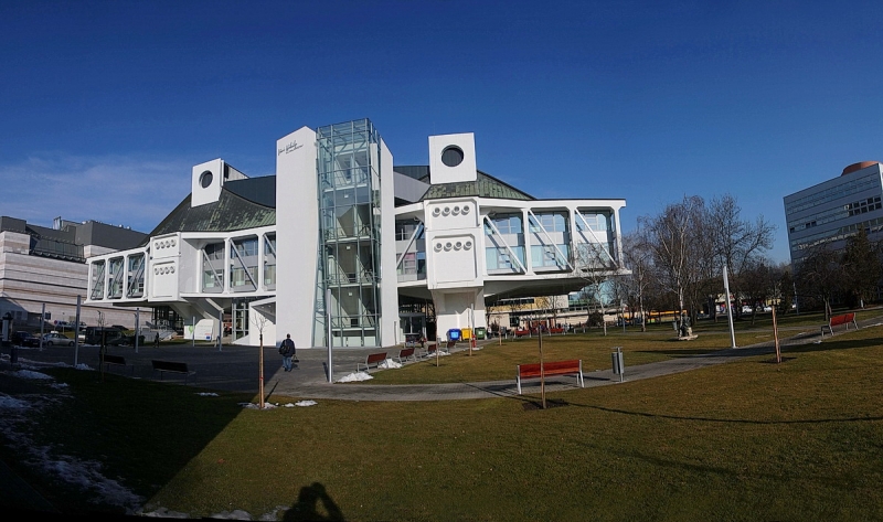 Hamarosan nyit a megújult VMK