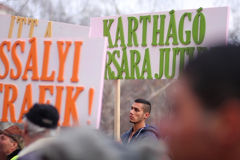 Szamossályiak demonstráltak