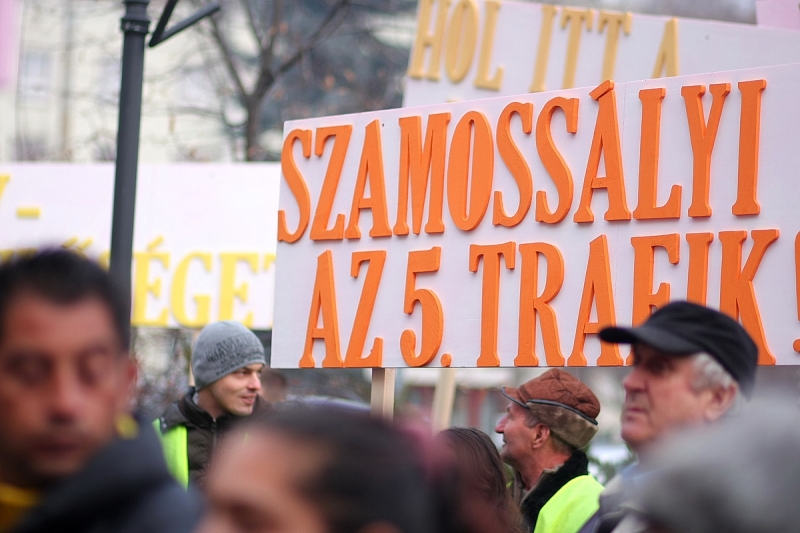 Szamossályiak demonstráltak