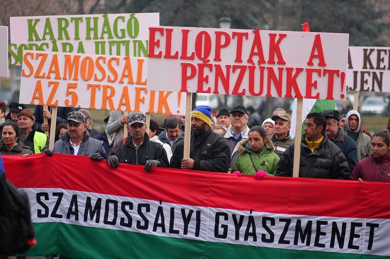 Szamossályiak demonstráltak