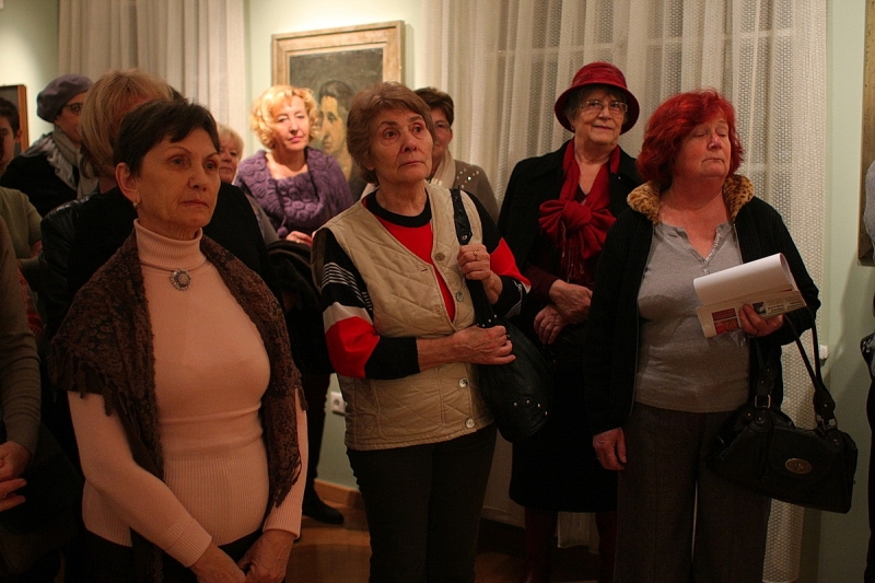 Rendhagyó tárlatvezetés