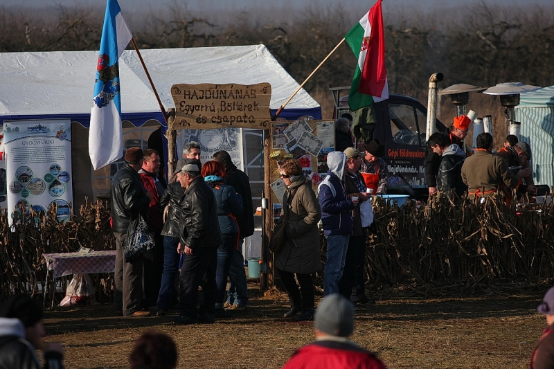 Böllérverseny Napkoron