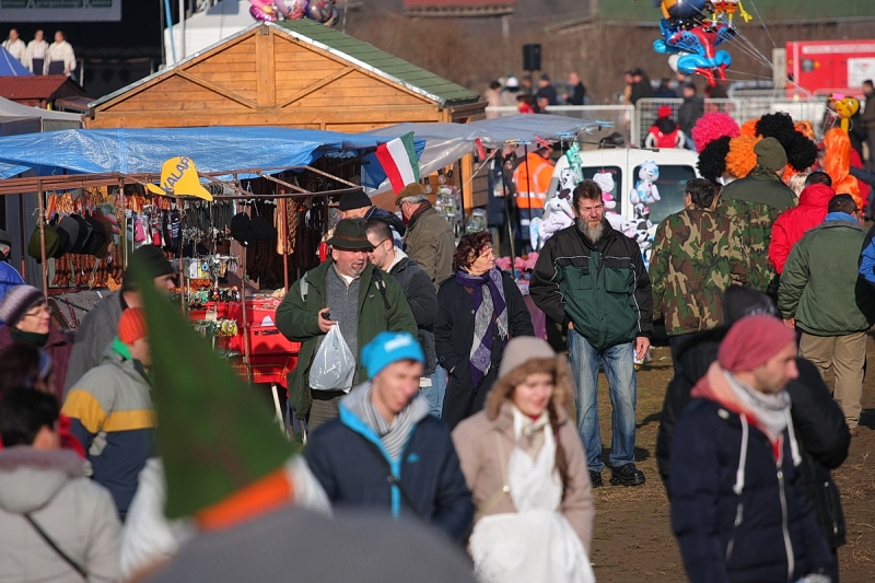 Böllérverseny Napkoron