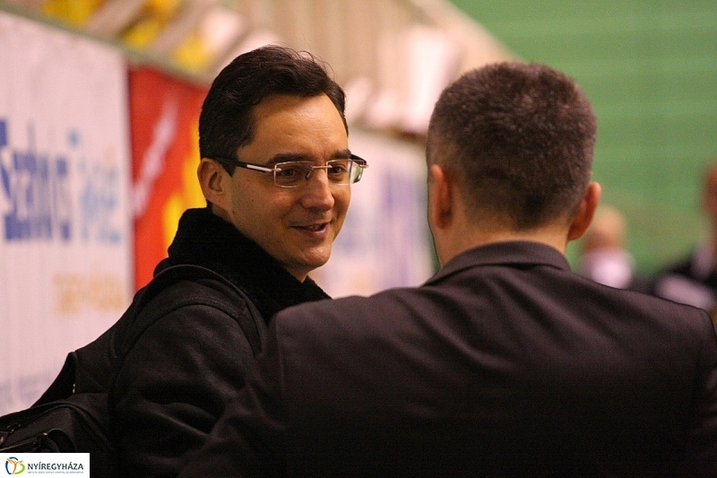 Régi(j)ó barátok fociztak