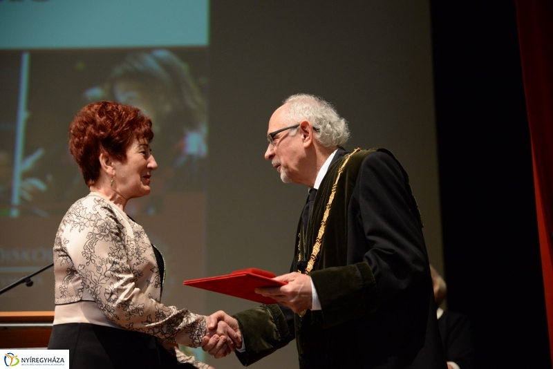 Oklevél átadó ünnepség a Nyíregyházi Főiskolán